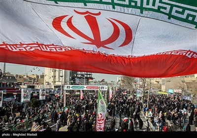 مسيرات في إيران بمناسبة انتصار الثورة الاسلامية