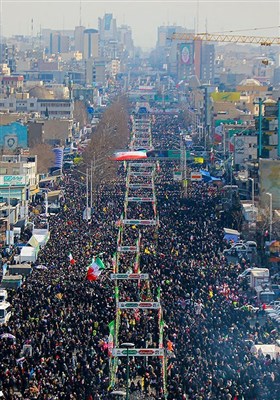 راهپیمایی 22 بهمن در تهران - 4