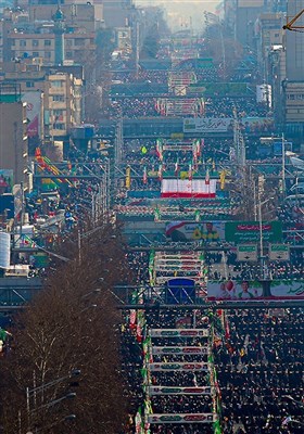 راهپیمایی 22 بهمن در تهران - 4