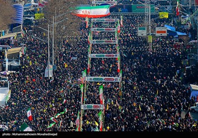 راهپیمایی 22 بهمن در تهران - 4
