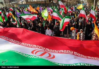 راهپیمایی ۲۲ بهمن در کرمان 