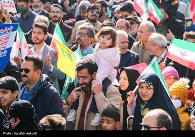 راهپیمایی ۲۲ بهمن در کرمان 