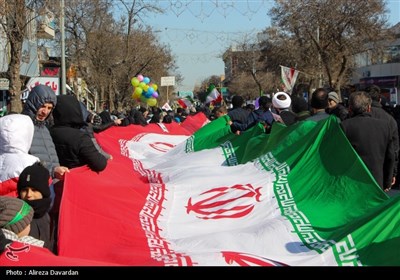 راهپیمایی 22 بهمن در اردبیل