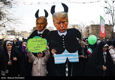 راهپیمایی 22 بهمن در تهران - 6