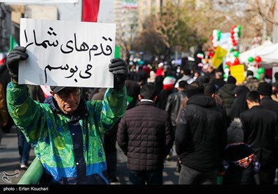 راهپیمایی 22 بهمن در تهران - 7