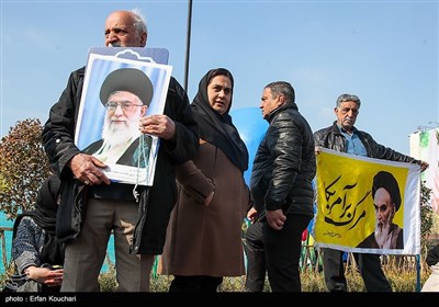 راهپیمایی 22 بهمن در تهران - 7