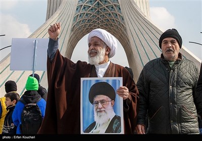 راهپیمایی 22 بهمن در تهران - 7