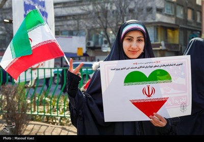 راهپیمایی 22 بهمن در تبریز 