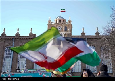 راهپیمایی 22 بهمن در تبریز 