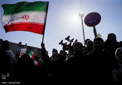 راهپیمایی 22 بهمن در تبریز 
