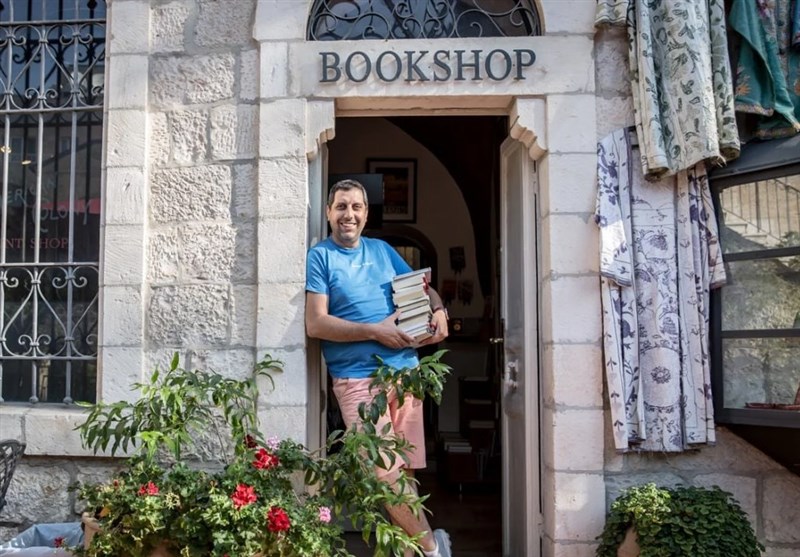 Israeli Forces Raid Palestinian Bookstores, Arrest Owners