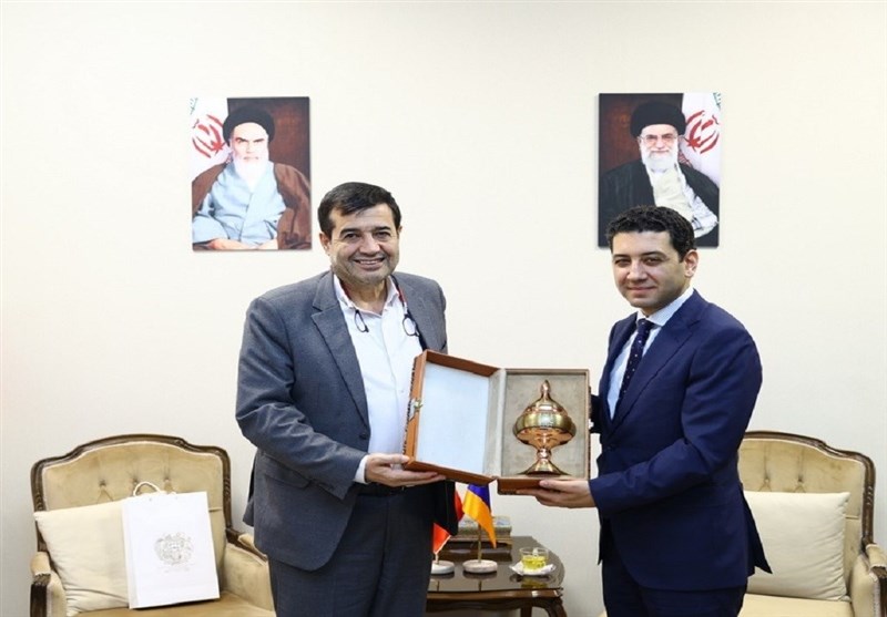 Iranian Sports Minister Donyamali Meets Armenia Ambassador to Tehran