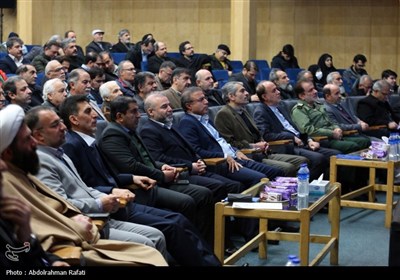 مراسم تکریم و معارفه مدیرکل فرهنگ و ارشاد اسلامی استان همدان