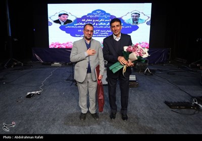 مراسم تکریم و معارفه مدیرکل فرهنگ و ارشاد اسلامی استان همدان