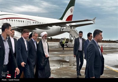 رئیس جمهور پزشکیان وارد بوشهر شد