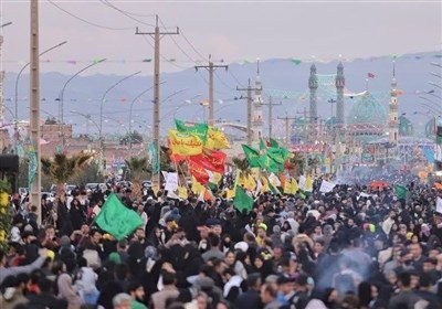 موکبها مهیای خدمت؛ زائران آرامآرام میرسند
