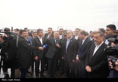بازدید رئیس جمهور از صدرا و بندر بوشهر
