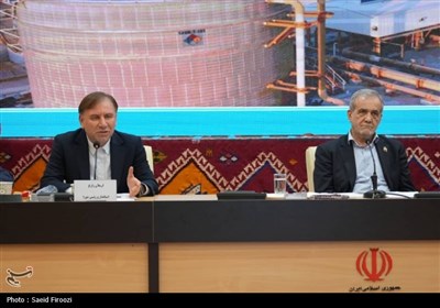 نشست شورای برنامه‌ریزی و توسعه استان بوشهر با حضور رئیس جمهور
