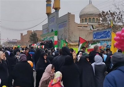 سمنان غرق در شادی و نور به مناسبت نیمه شعبان