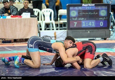 رقابت های کشتی آزاد نوجوانان قهرمانی کشور – مشهد
