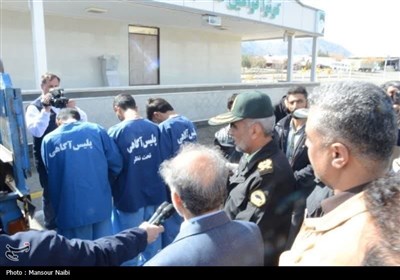نشست تعامل و هم اندیشی اصحاب رسانه با فرمانده انتظامی خراسان جنوبی