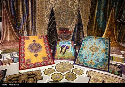 رنگ و نقش فرش‌های دستباف در نمایشگاه بین‌المللی فارس