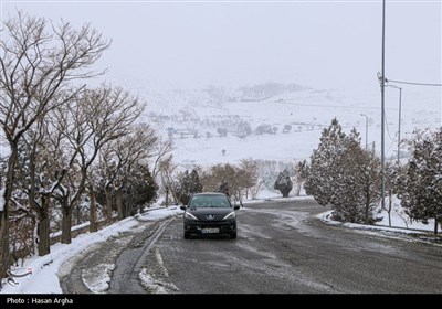 بارش برف در زنجان