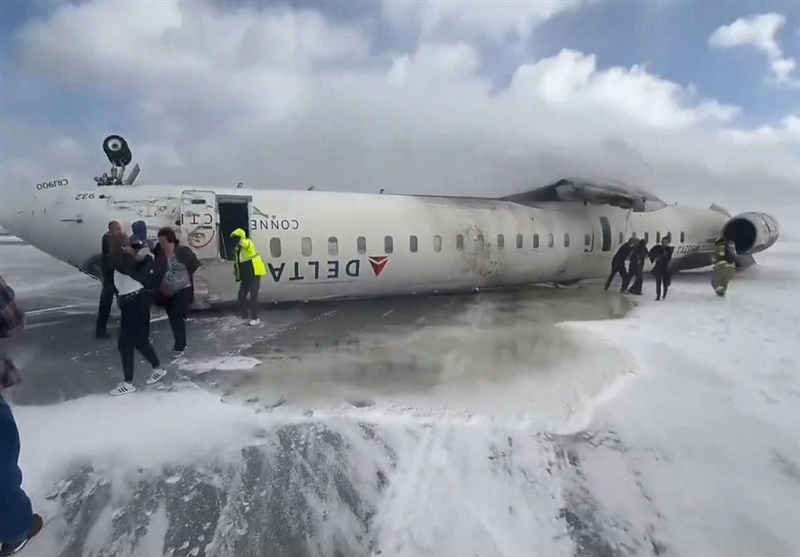 18 Injured As Delta Plane Crashes, Flips Upside Down at Toronto Airport