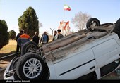 واژگونی خودرو در یکی از میادین اصلی شهر کرمان