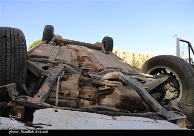 واژگونی خودرو در یکی از میادین اصلی شهر کرمان