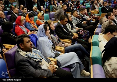 آیین افتتاحیه اولین اجلاس بین‌اللملی صد تور اپراتور جهان در اصفهان