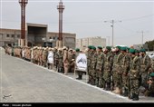 نمایش اقتدار گردان‌های رزمی و بسیجیان بیرجند