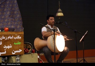 مراسم رونمایی از کتاب فانوسی که افسانه نبود - همدان