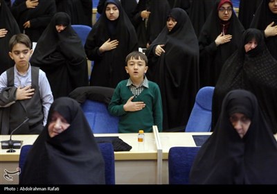 مراسم رونمایی از کتاب فانوسی که افسانه نبود - همدان