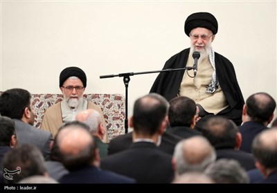 دیدار وزیر، معاونان و مدیران وزارت اطلاعات با رهبر معظم انقلاب