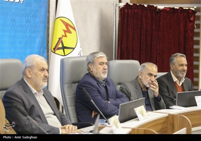 سفر وزیر نیرو به استان فارس