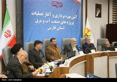 سفر وزیر نیرو به استان فارس