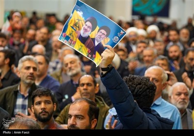 مراسم بزرگداشت شهدای والامقام مقاومت در حرم شاهچراغ