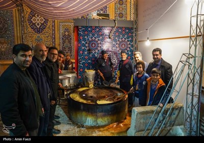 مراسم بزرگداشت شهدای والامقام مقاومت در حرم شاهچراغ