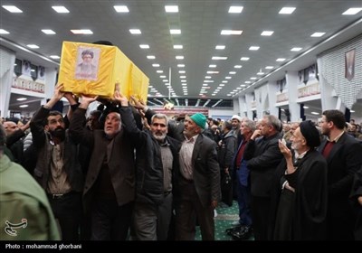 مراسم بزرگداشت شهیدان سید حسن نصرالله و سید هاشم صفی‌الدین در بیرجند