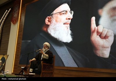 مراسم بزرگداشت شهیدان سید حسن نصرالله و سید هاشم صفی‌الدین در بیرجند