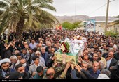 تشییع پیکر مطهر 2 شهید دوران دفاع مقدس در لامرد - فارس