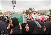 تشییع پیکر مطهر 2 شهید دوران دفاع مقدس در لامرد - فارس