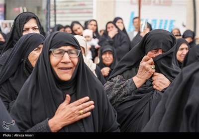 تشییع پیکر مطهر 2 شهید دوران دفاع مقدس در لامرد - فارس