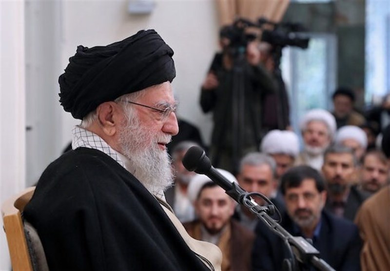 Ayatollah Khamenei Hails Tasnim Tafsir as Source of Pride for Shiite Muslims