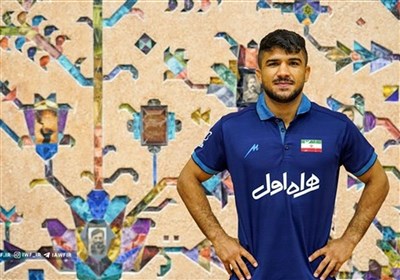 جوان سیستانی نائب قهرمان مسابقات بینالمللی کشتی روسیه