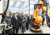 بازدید استاندار قزوین و معاون وزیر صمت از دو واحد صنعتی