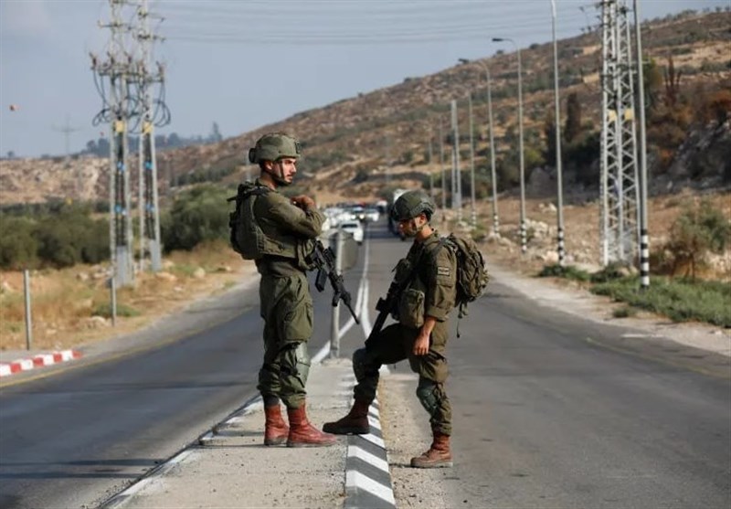 Israeli Forces Arrest 50 Palestinians across West Bank