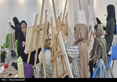 برگزاری کارگاه نقاشی و تصویرسازی &quot;نقش شهر&quot; در بوشهر