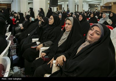 رو نمایی از تقریظ رهبر انقلاب بر کتاب آخرین فرصت
